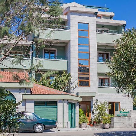 Apartments Krapina Lux Μπούντβα Εξωτερικό φωτογραφία