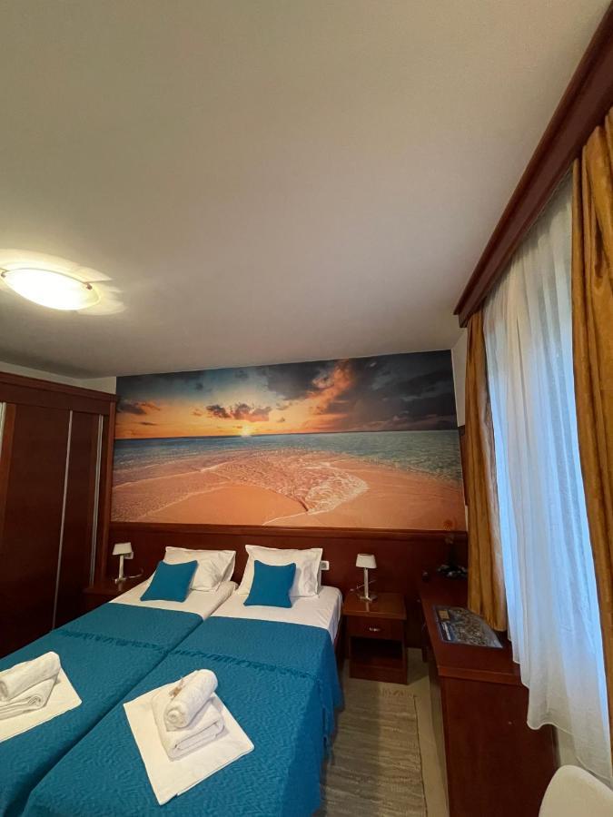 Apartments Krapina Lux Μπούντβα Εξωτερικό φωτογραφία