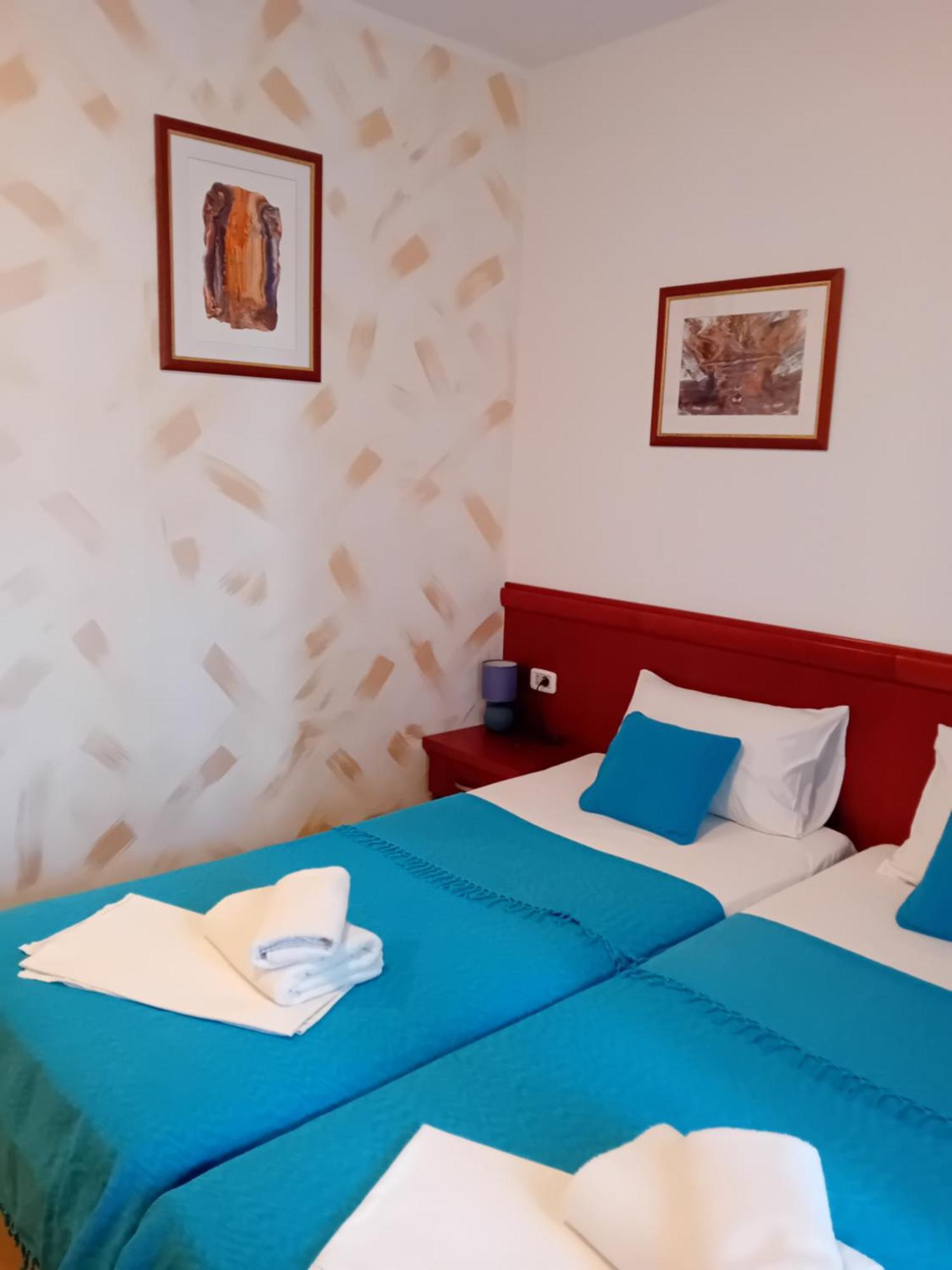 Apartments Krapina Lux Μπούντβα Εξωτερικό φωτογραφία