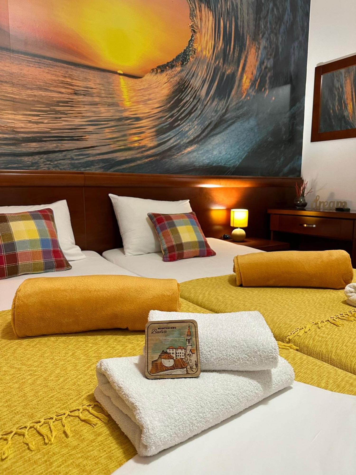 Apartments Krapina Lux Μπούντβα Εξωτερικό φωτογραφία